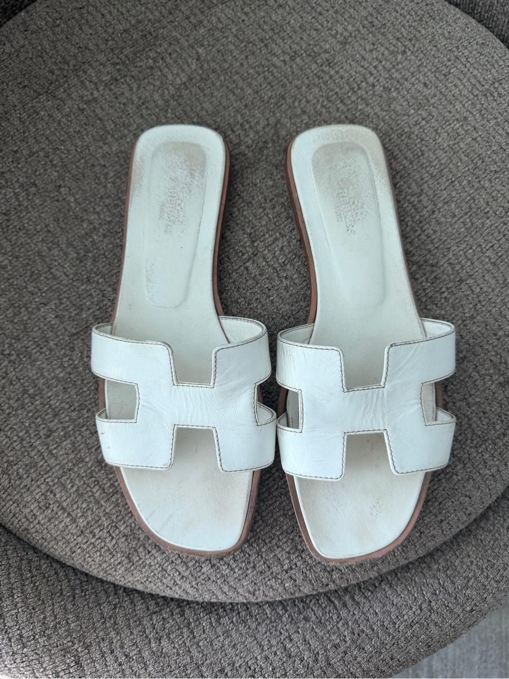 Hermes White Leather Oran Slide Sandals